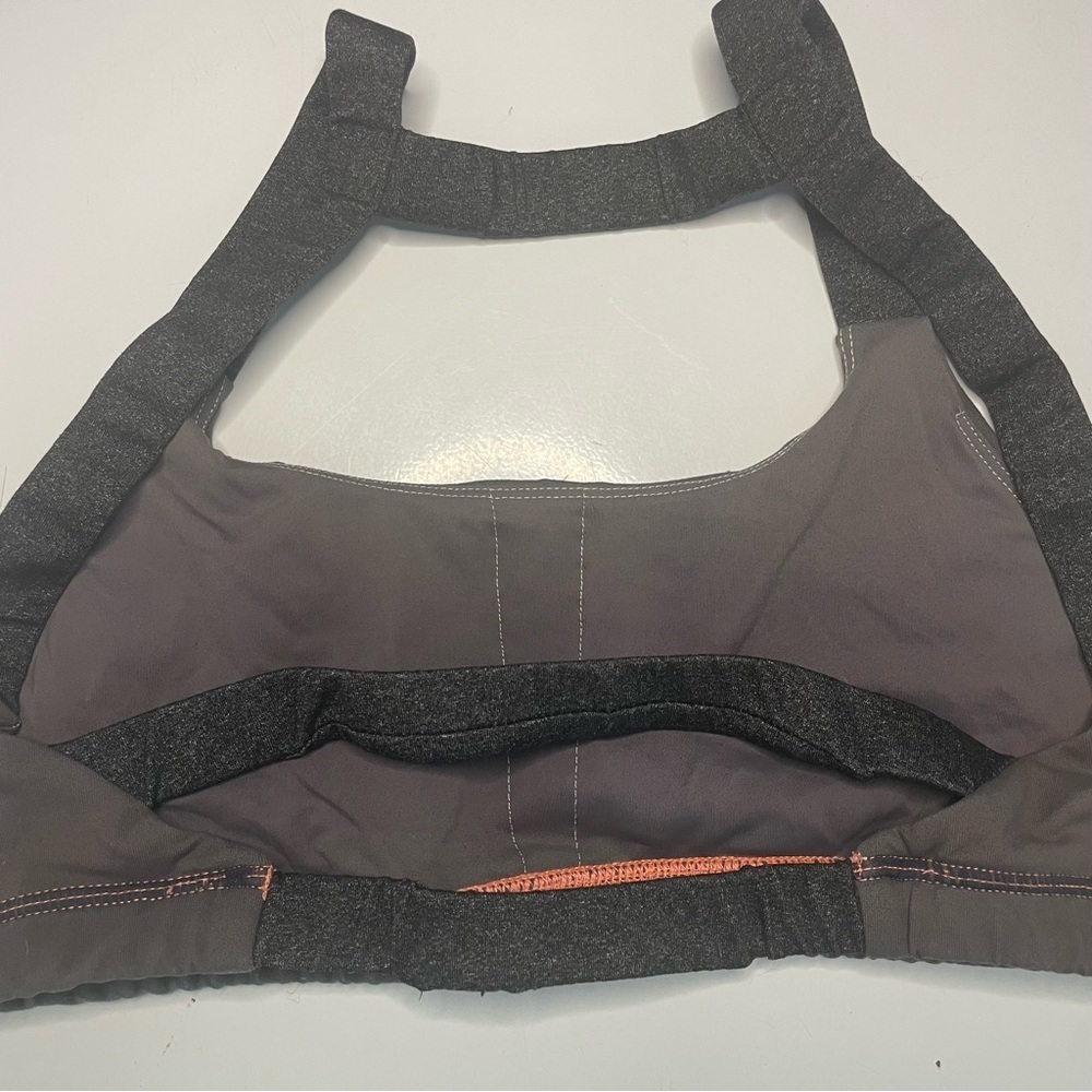 Savage Barbell Medium/Large Sports Bra Dyed Dark Gray PRELOVED - Picture 4 of 11
